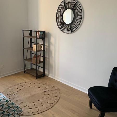 Appartement Au Coeur D'Auray Au 1Er Etage Екстериор снимка